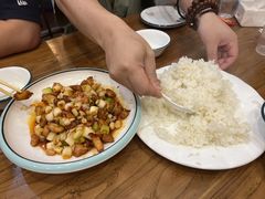 -东来菜馆•手抓海鲜家常菜•海鲜锅贴