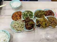 -晓宇盒饭(民安街店)