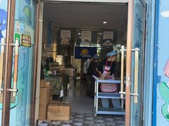 -敖特尔布里亚特美食坊(世纪花苑店)