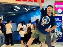 -正佳冰河湾真冰滑冰场