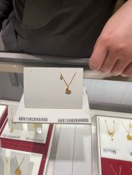 -周大福CHOW TAI FOOK(浦东八佰伴店)