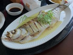 -七的湖·晚芳亭·阳澄湖农家菜·大闸蟹(莲花岛店)
