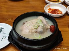 -长寿参鸡汤(朝韩风情街店)
