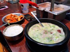 神仙雪浓汤-神仙雪浓汤(明洞店)