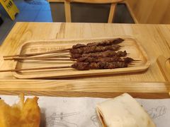 电烤羊肉串-头壹号  羊汤·饸饹面·大油条(西二旗店)