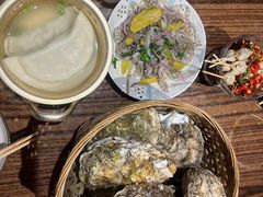 -蚝堡海鲜·威海菜·海肠捞饭·烧烤·亚洲吃蚝公司(幸福门店)