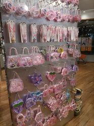 -孩子王(建邺金鹰世界店)