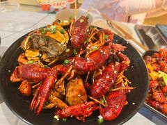 -巴厘龙虾·榜首油焖大虾(音乐学院·沿江酒馆店)