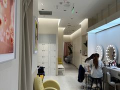 -天真蓝照相馆(杭州滨江宝龙店)