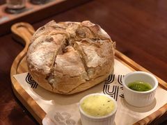 -恰餐厅及酒吧 CHAR Bar & Grill (北京丽都皇冠假日店)