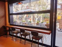 -Peet's 皮爷咖啡(东湖路手作店)