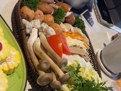 -一叶一世界·素食餐厅(锦华万达店)