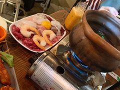 thai hot pot-Show Neua Thai Street Food