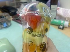 -每日新鲜水果吧(芮欧百货店)