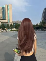 -镁连社·美联社