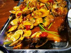 花蛤-马路牙子地桌烤肉(工体店)