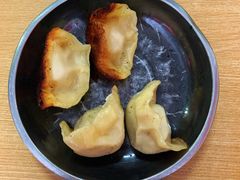 祥记经典锅贴-祥记汤圆(东宝兴路店)
