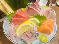 日本拼盘刺身-日进一片海.生腌海鲜火锅.宵夜烧烤(三里屯总店)