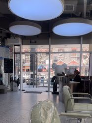 -PE SALON 