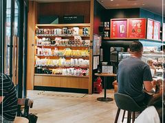 -星巴克臻选(华堂·新辰汇店)