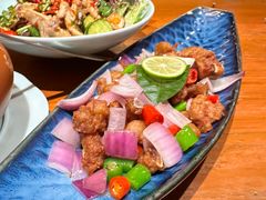 -老滇山寨•云南特色菜•地方菜•民族风情歌舞表演(金碧店)