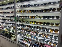 -盛世明眼镜(西单明珠商场店)