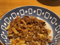 -红猪卤肉饭(大西洋美食城店)