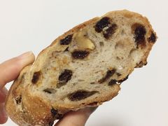 核桃提子法包-PAPER STONE BAKERY(天环店)