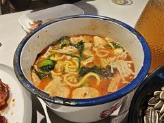 -华府九号海鲜烧烤大排档(龙域店)