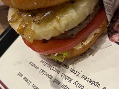 -The Habit Burger Grill 哈比特汉堡(爱琴海店)