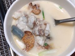河豚汤-千滋百味·醉江澜花园餐厅(街道口店)