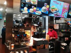 -麦当劳(军博店)