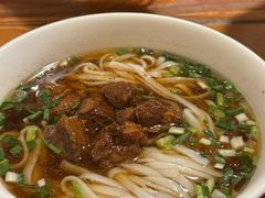 -矮子粉店1985·长沙米粉(湘春路店)