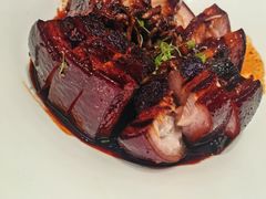 招牌黑松露东坡肉-味钱塘·钱塘浙宴(宋城之江银泰店)