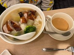 -佰搭果·广式茶餐厅(西华路店)