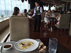 -荣誉国际酒店-云顶旋转餐厅