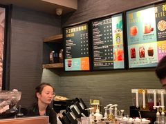 -星巴克(中远两湾城店)
