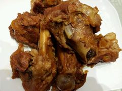 -吴记酱骨炖菜馆(西大直街店)