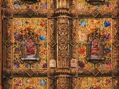 -滴血救世主教堂