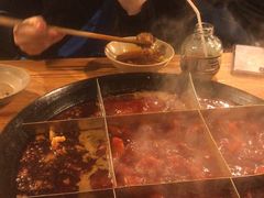 -岗上渣渣老火锅(两路口店)