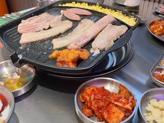 -阿亲家·韩式无限烤肉(春熙路店)