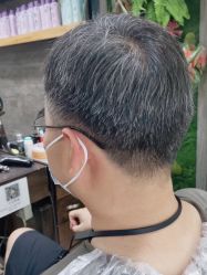 -阿兵荣辉美容理发有限公司
