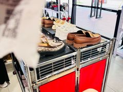 -COACH蔻驰(赛特奥特莱斯店)