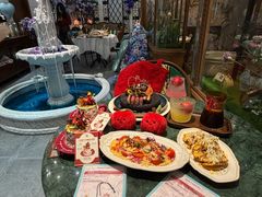 -秘密旅行Bonjour(黑金冠 江南西店)