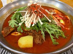土豆脊骨锅-喇喇排骨火锅·传统韩式脊骨汤(望京西园总店)