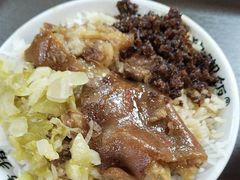 -老柴枝猪脚饭(窑岭店)