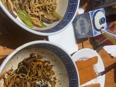 -沪西老弄堂面馆(定西路店)