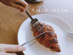 焦糖可颂（大号）-RWORK·COFFEE(滨江店)