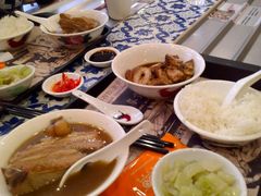 -黄亚细肉骨茶(仰光路店)