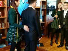 -宇翔服饰(双井桥东首城国际店)